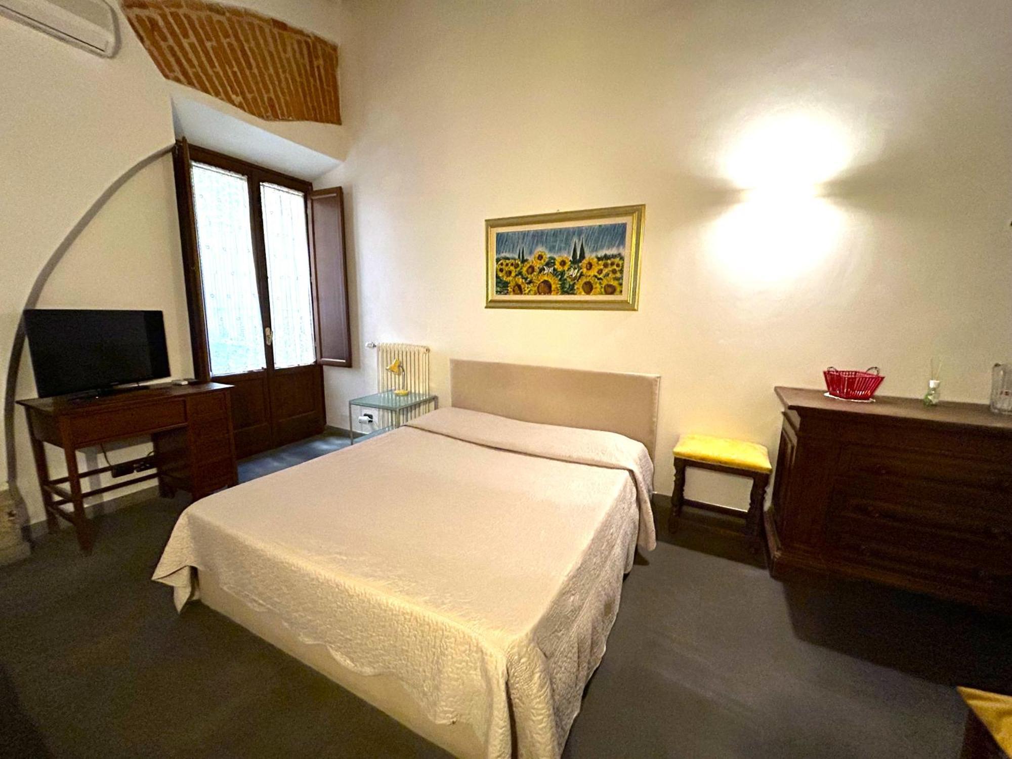 La Corte Del Re Suite & Rooms Arezzo Exterior photo