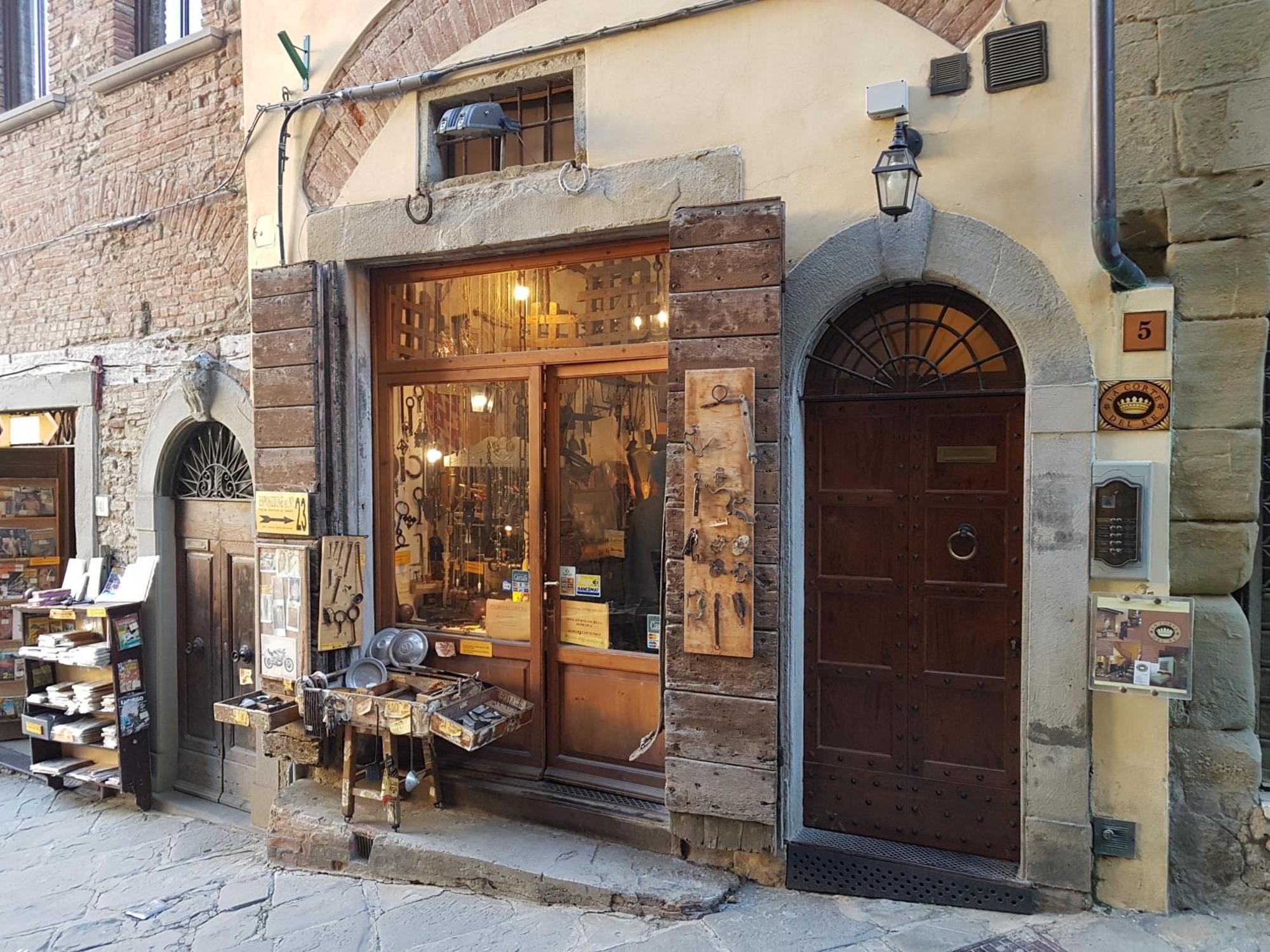 La Corte Del Re Suite & Rooms Arezzo Exterior photo