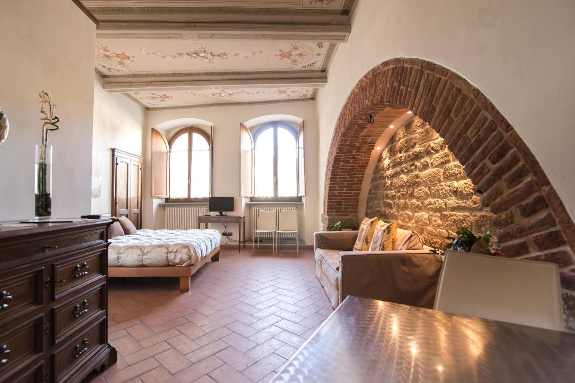 La Corte Del Re Suite & Rooms Arezzo Exterior photo