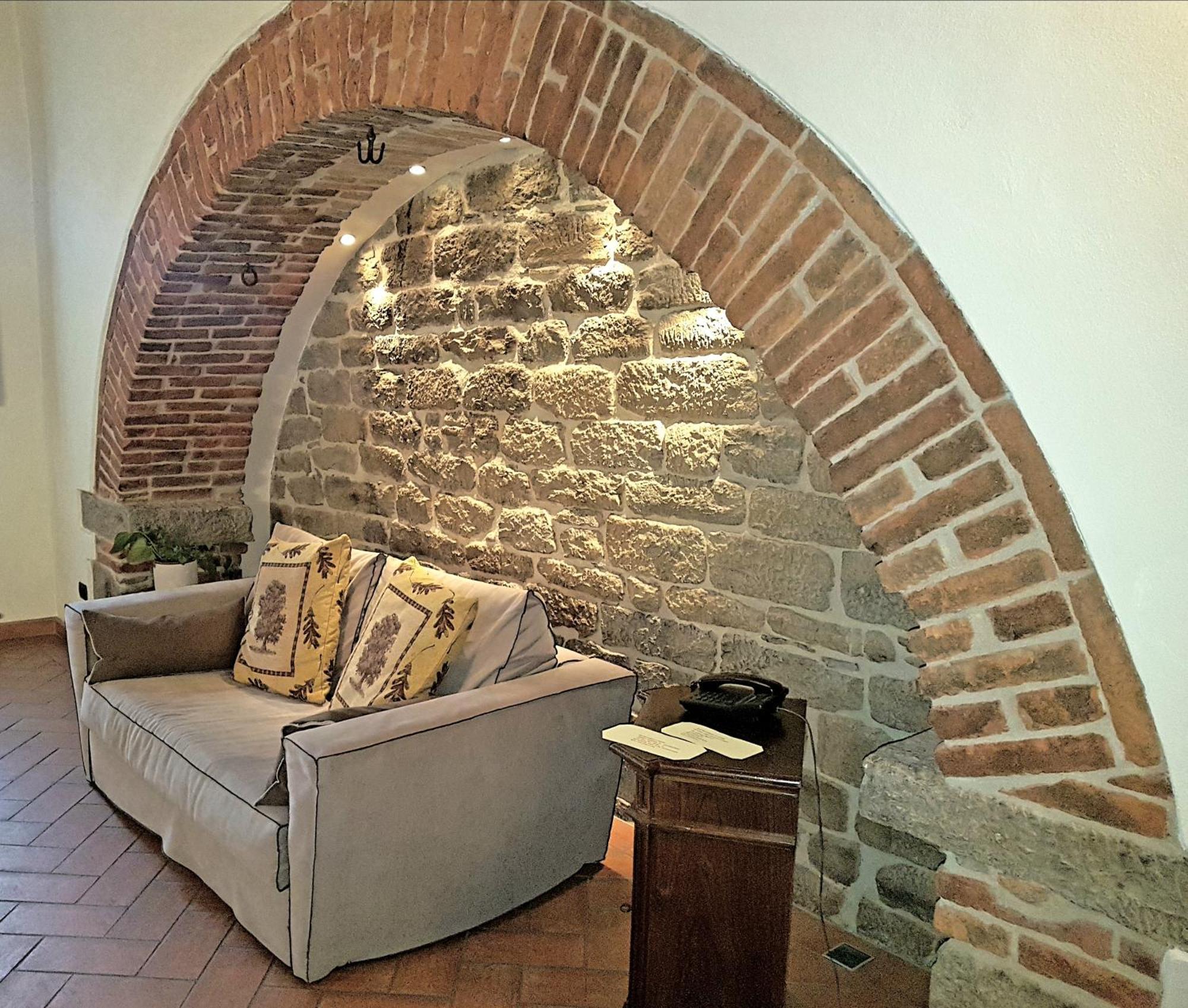 La Corte Del Re Suite & Rooms Arezzo Exterior photo